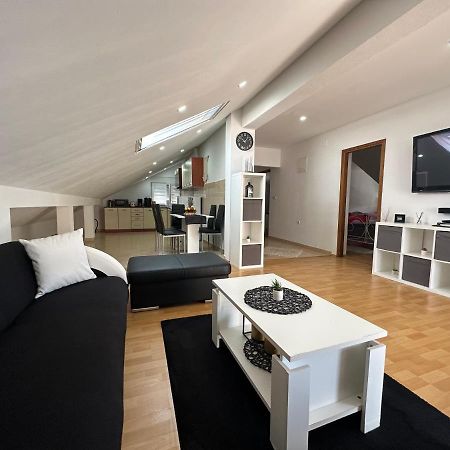 M&M Apartment Zadar Exterior photo